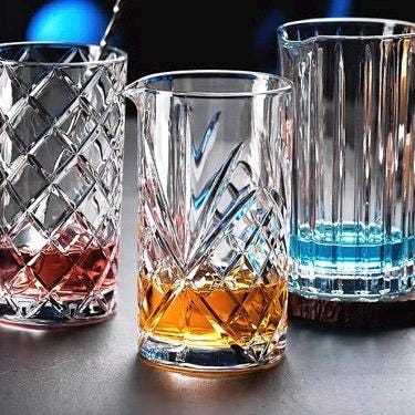 Botanical cocktail mixing glass detail