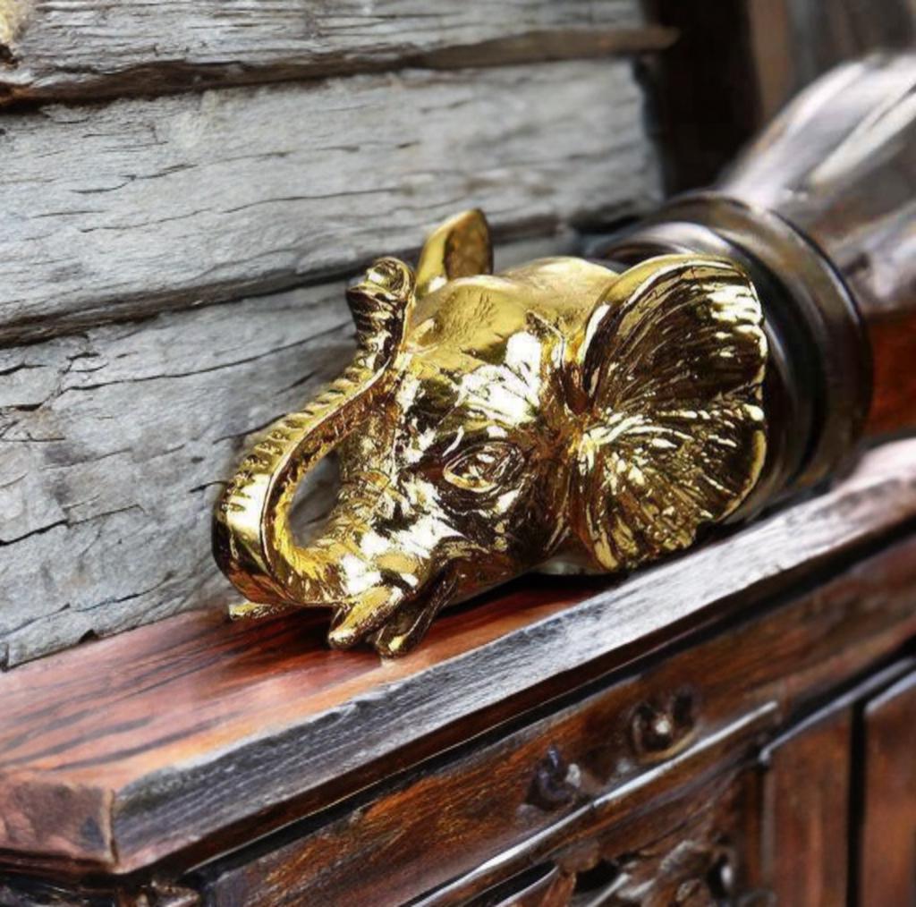 Gold Elephant Head Liquor and Wine Bottle Pourer — photo 2