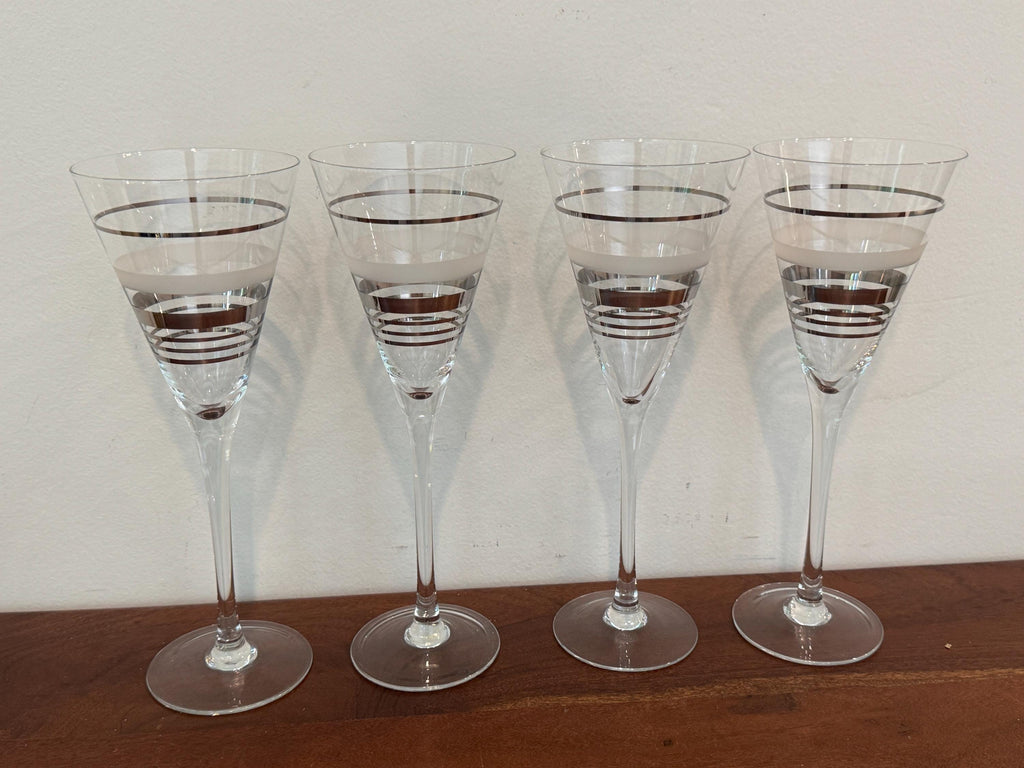 Vintage Silver & Frosted Pinstripe Wine and Champagne Glasses, Set of 4 — photo 2