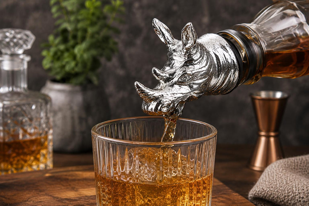 Silver Rhino Head Liquor and Wine Bottle Pourer — photo 1