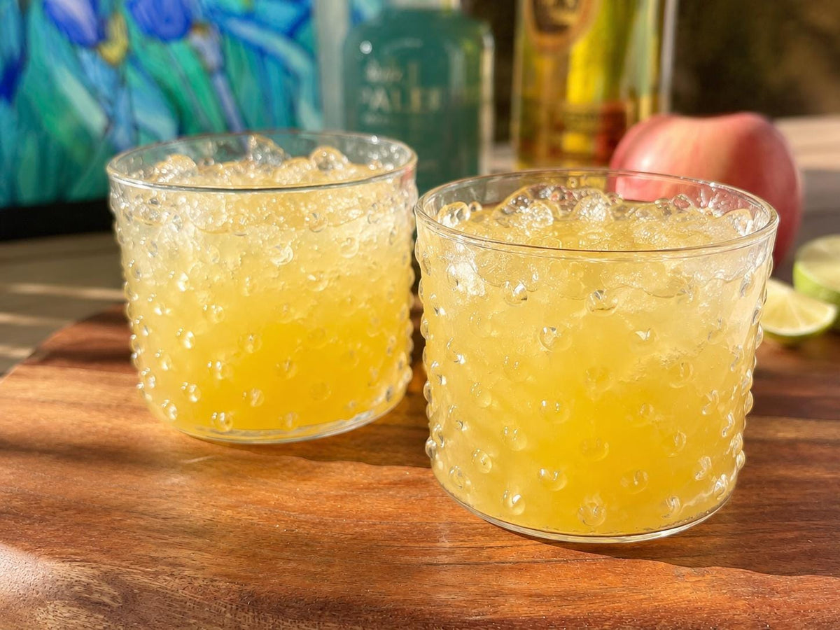 Hobnail rocks glasses detail